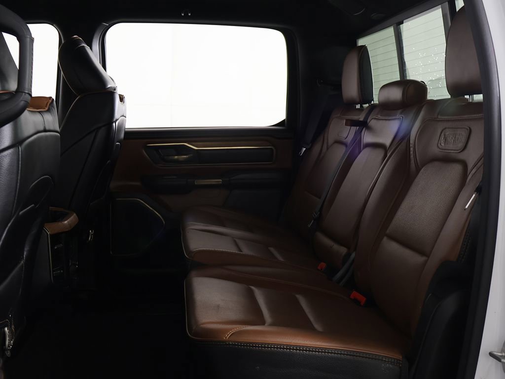 Used 2022 RAM 1500 Limited w/ Body-Colour Bumper Group AWD/4WD image 28