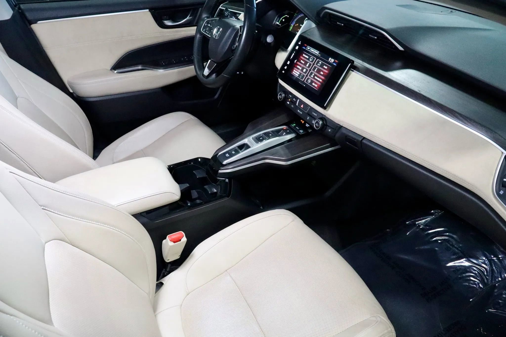 Used 2018 Honda Clarity Touring image 14