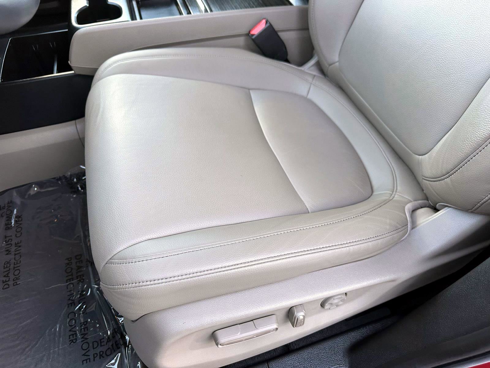 Used 2023 Honda Odyssey Touring image 19