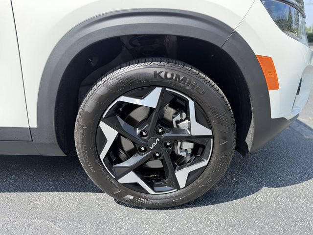 Certified 2025 Kia Seltos S AWD/4WD image 43