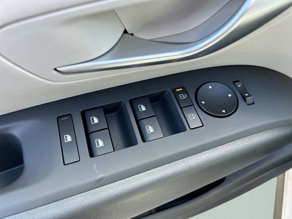 New 2026 Hyundai Tucson SEL image 24