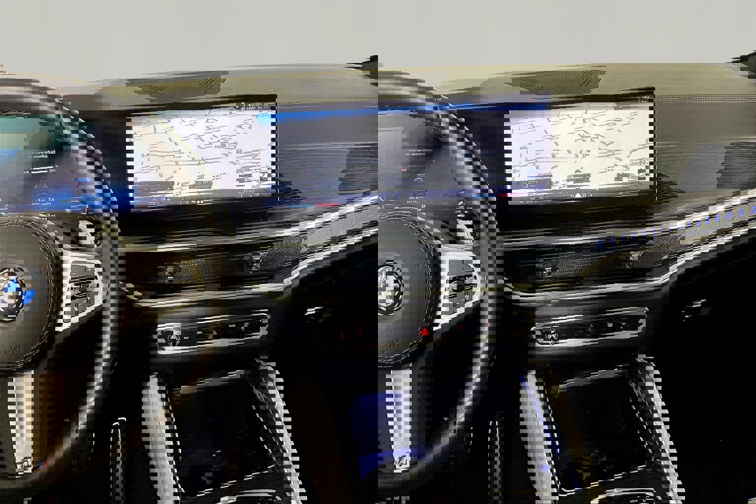 Certified 2024 BMW X6 xDrive40i w/ M Sport Professional Package image 11