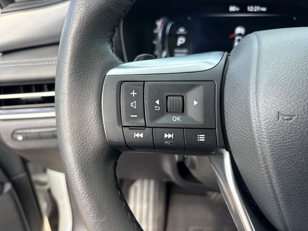 Used 2024 INFINITI QX60 Luxe FWD image 16