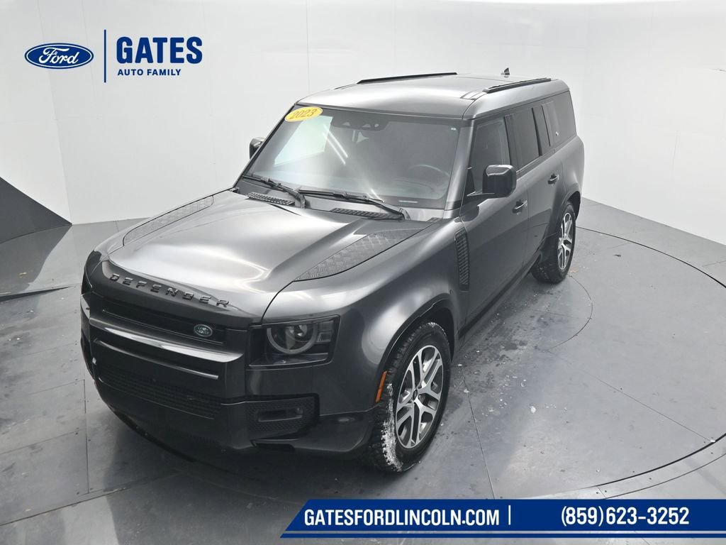 Used 2023 Land Rover Defender 130 X-Dynamic SE image 44