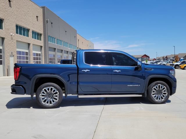 Used 2023 GMC Sierra 1500 Denali Ultimate AWD/4WD image 2