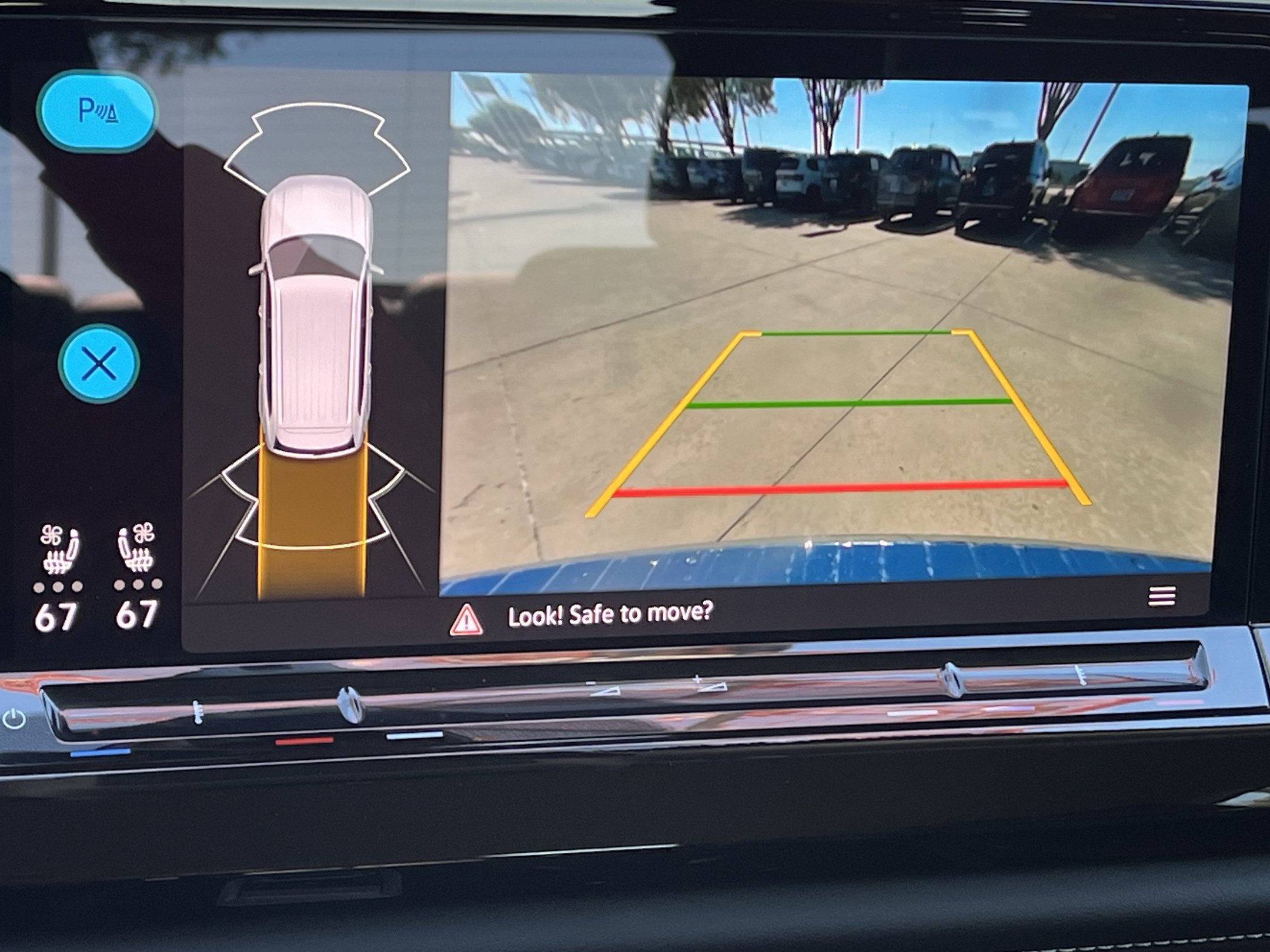 Certified 2026 Volkswagen Atlas SE FWD image 17