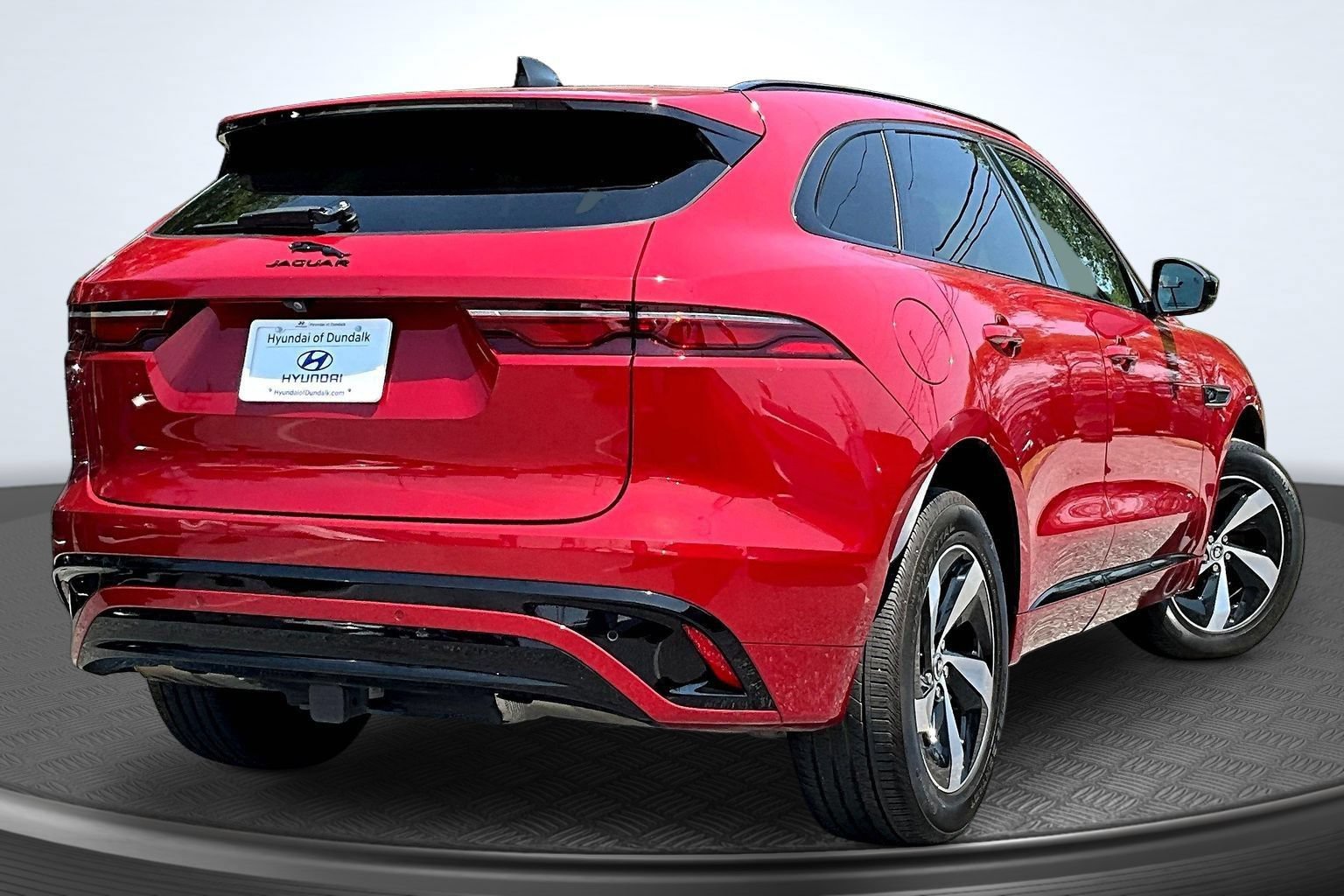 Used 2024 Jaguar F-PACE R-Dynamic S AWD/4WD image 5