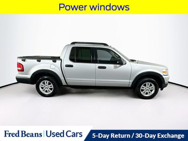 Used 2009 Ford Explorer Sport Trac XLT AWD/4WD image 9
