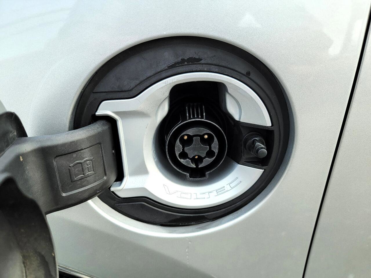 Used 2015 Chevrolet Volt Premium w/ Premium Trim Package image 14