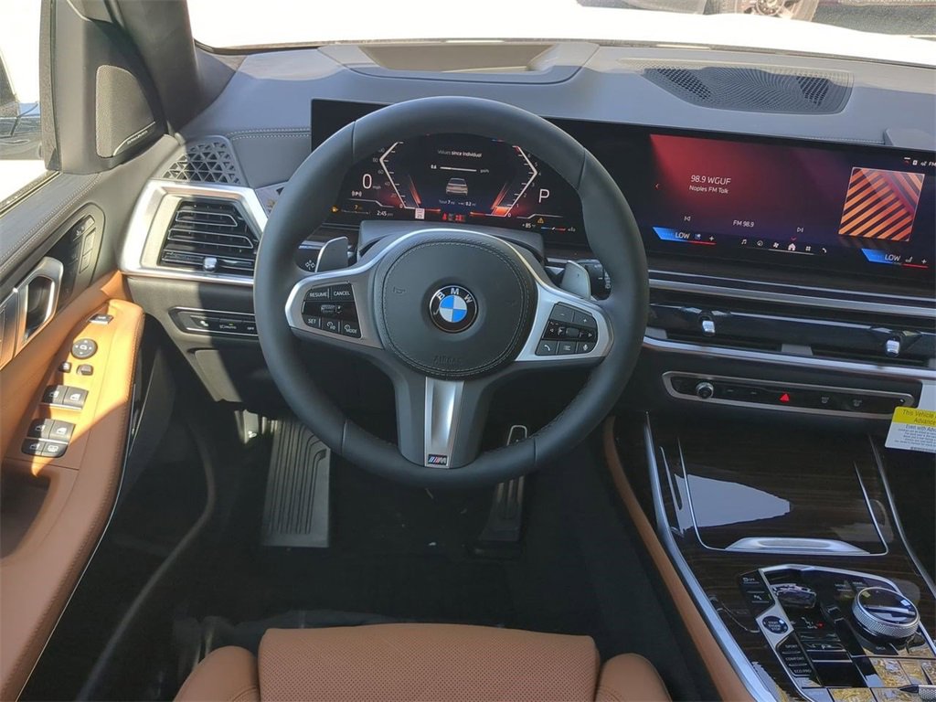 New 2026 BMW X7 xDrive40i w/ Executive Package image 16