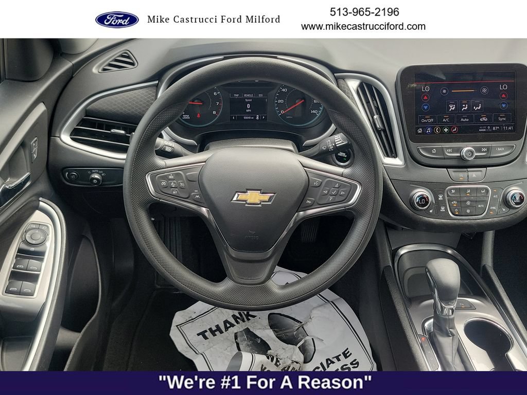 Used 2025 Chevrolet Malibu LT FWD image 11