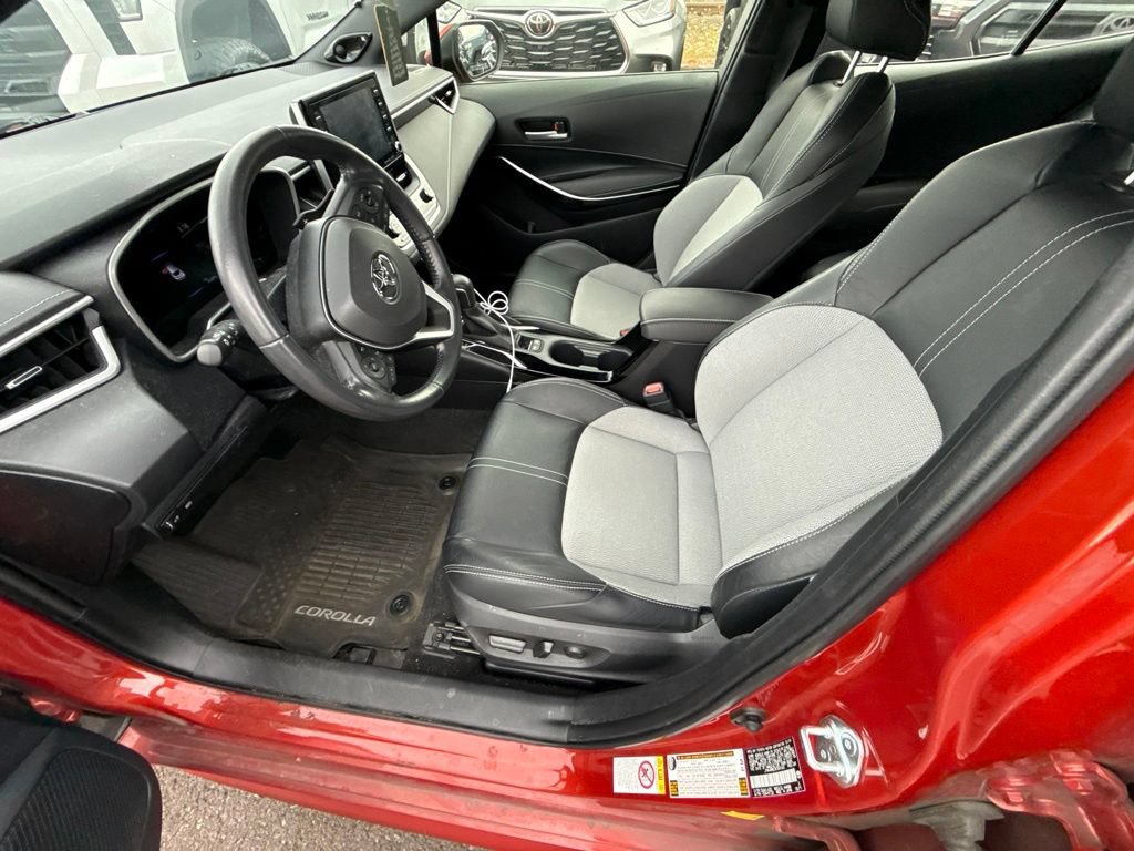 Used 2019 Toyota Corolla XSE FWD image 9