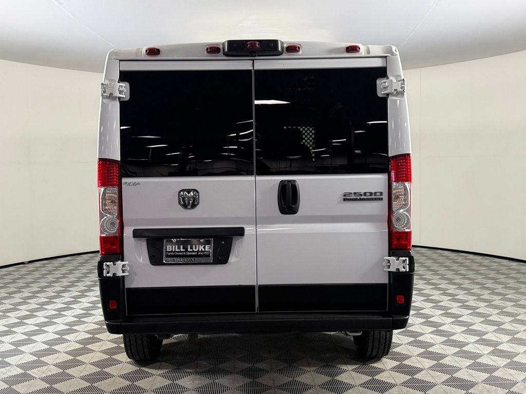 Used 2025 RAM ProMaster 2500 w/ U-Haul Equipment Group FWD image 8
