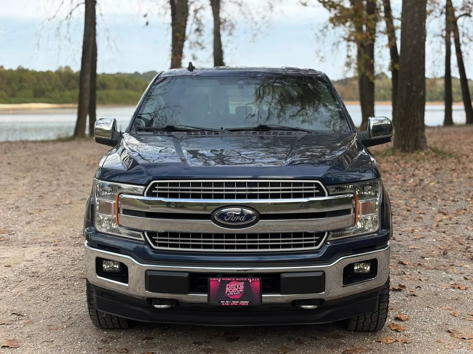 Used 2019 Ford F150 Lariat AWD/4WD image 2