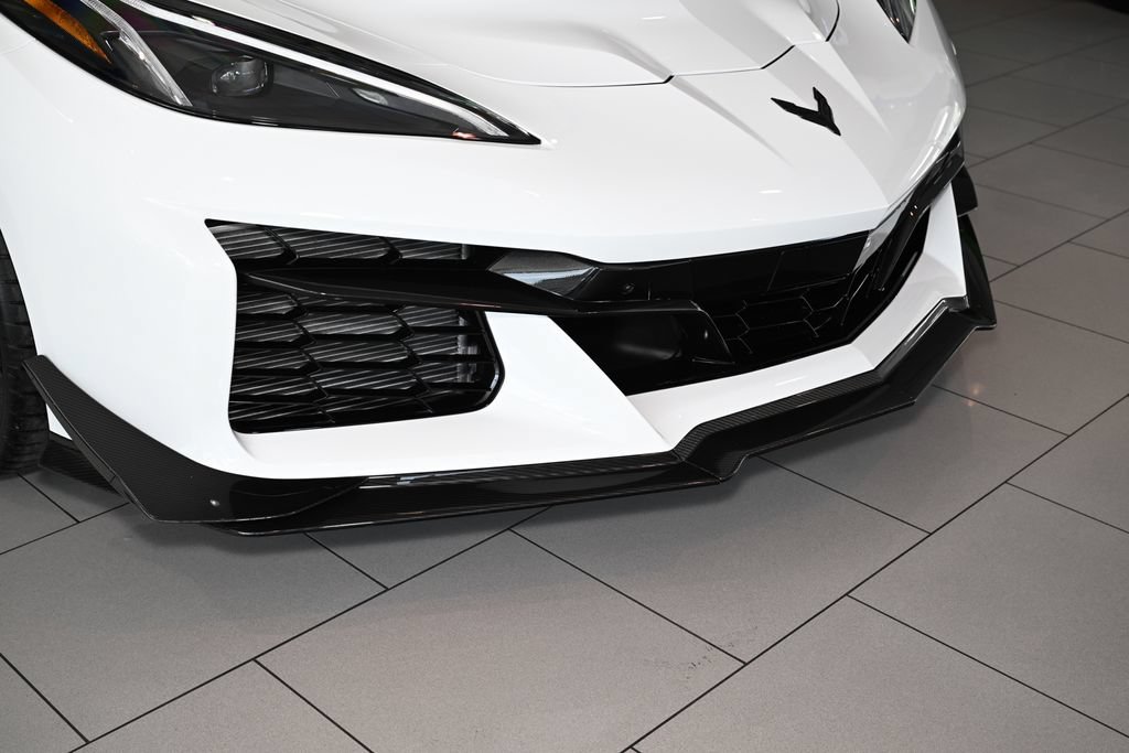 New 2026 Chevrolet Corvette ZR1 w/ ZR1 Carbon Fiber Aero Package RWD image 10