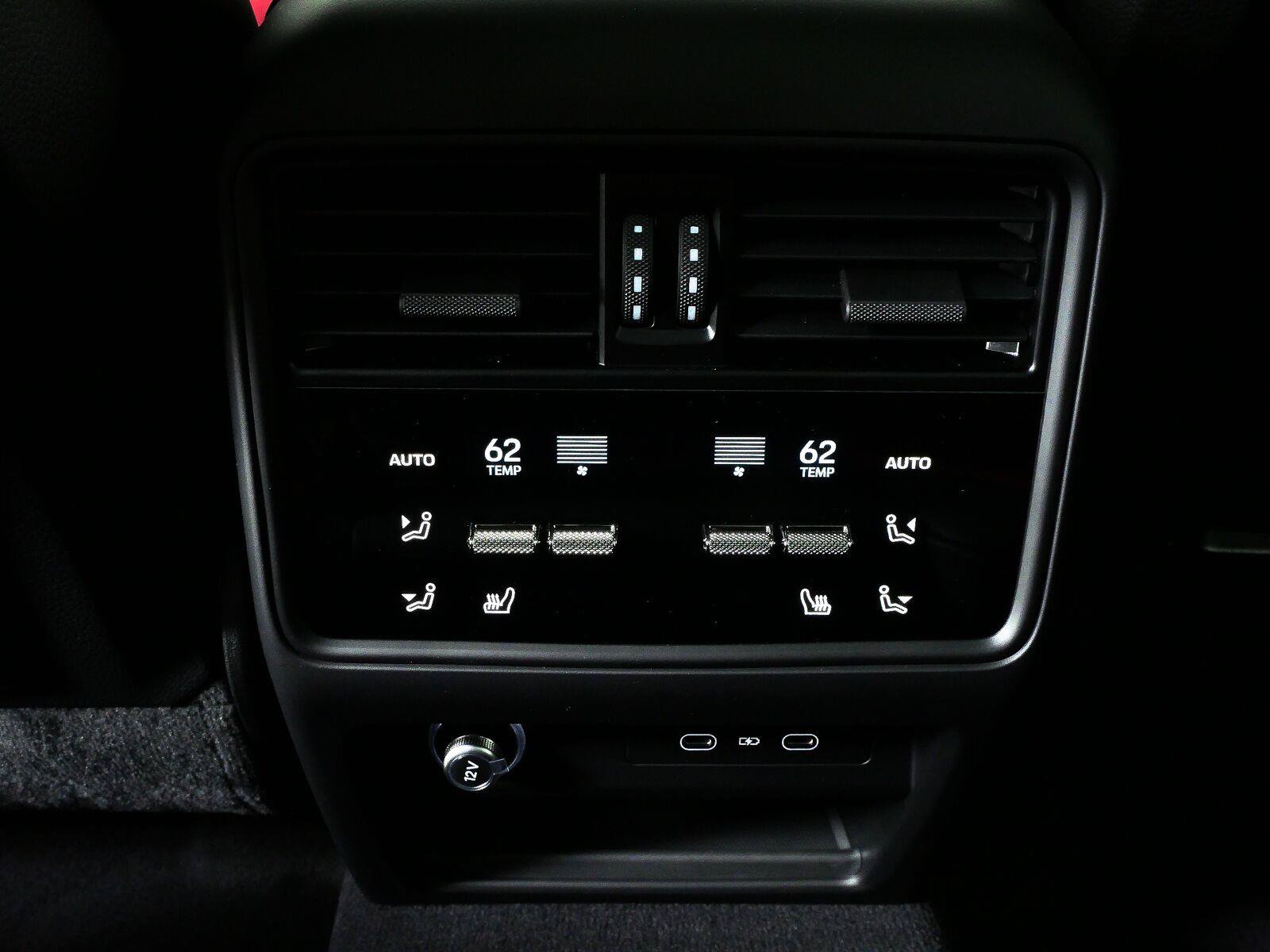 New 2026 Porsche Cayenne AWD/4WD image 19