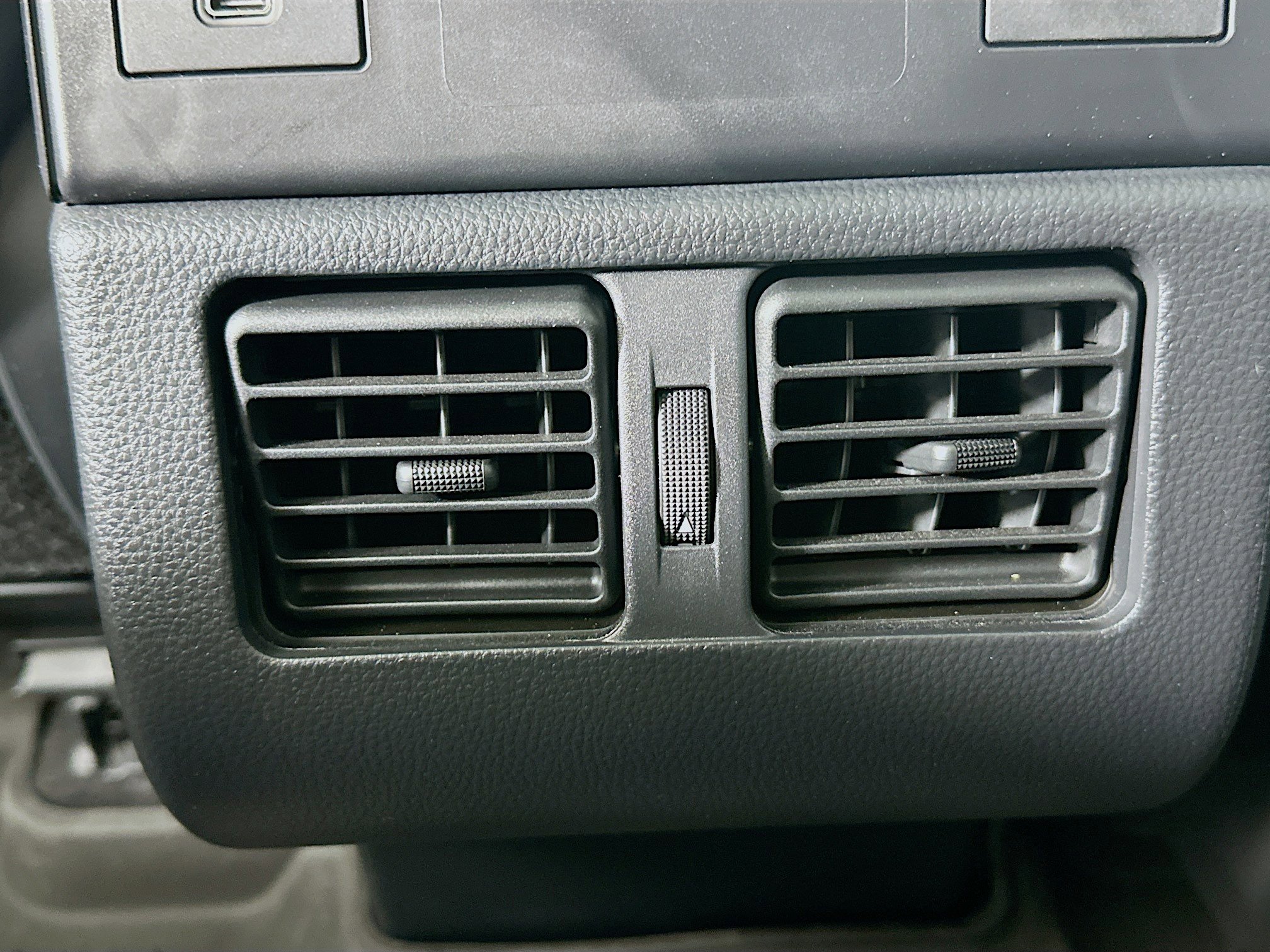 Used 2023 Toyota bZ4X XLE w/ Weather Package FWD image 27