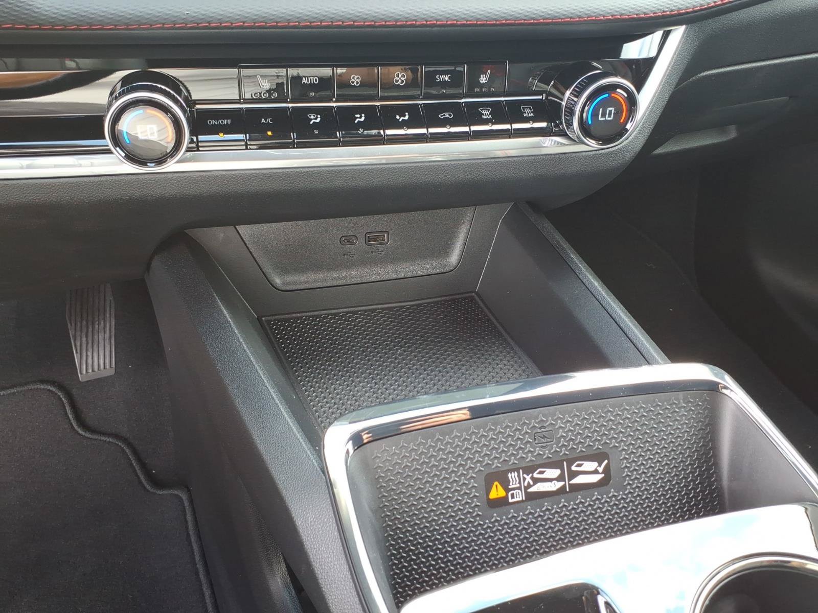 New 2027 Chevrolet Equinox RS AWD/4WD image 19