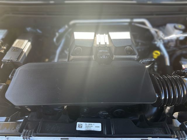 Used 2023 GMC Canyon AT4 w/ AT4 Premium Package image 29