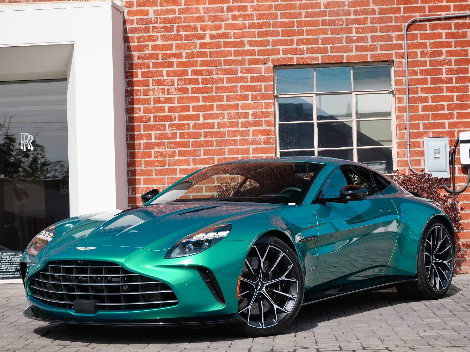New 2026 Aston Martin V8 Vantage S RWD image 16