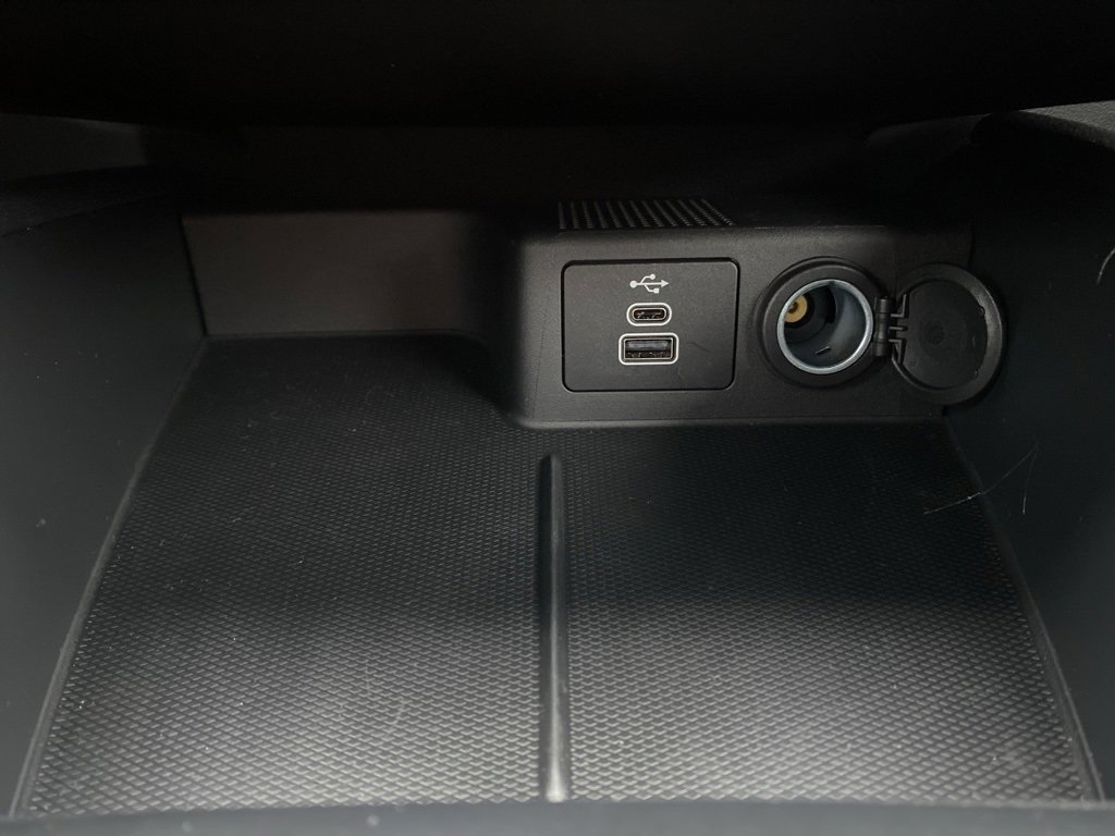 Used 2025 Ford Escape Active image 31