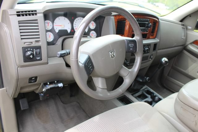 Used 2006 Dodge Ram 3500 Truck SLT w/ Light Group AWD/4WD image 17