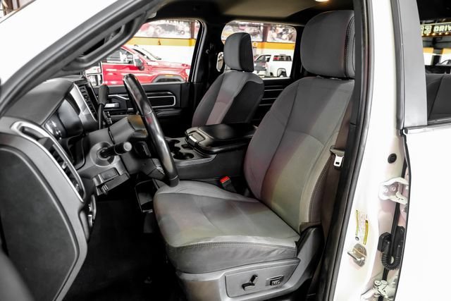 Used 2024 RAM 3500 Big Horn AWD/4WD image 33