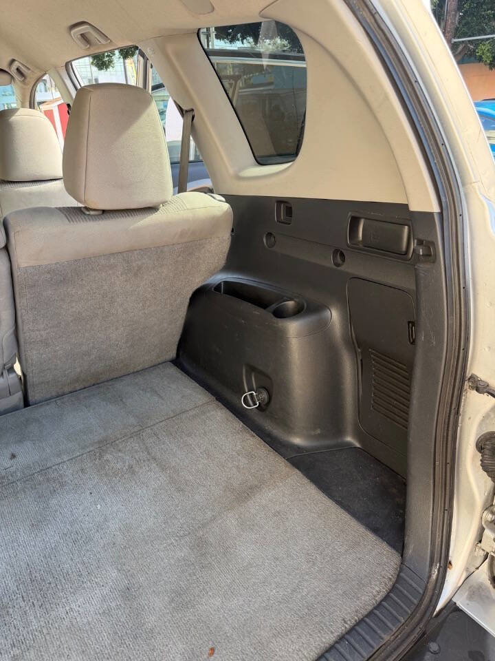 Used 2011 Toyota RAV4 2WD w/ Base L4 Extra Value Pkg image 16