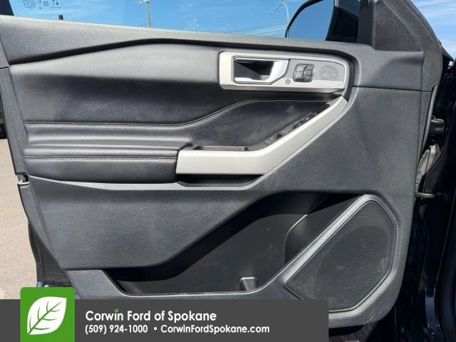 Used 2022 Ford Explorer Limited w/ Class IV Trailer Tow Package AWD/4WD image 22