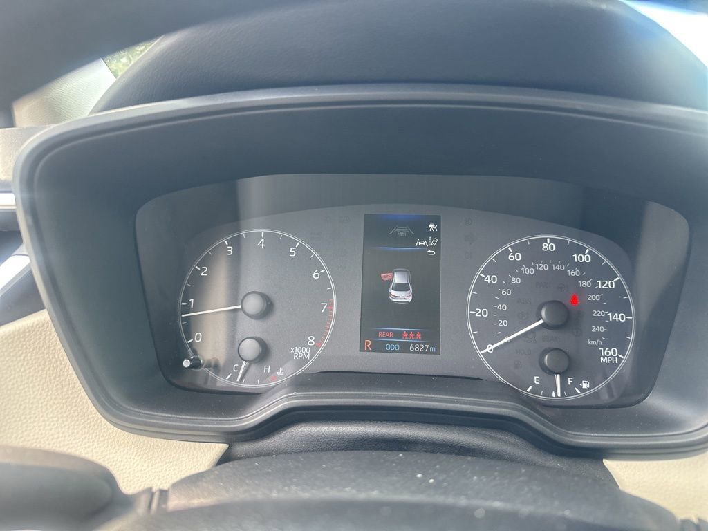 Used 2025 Toyota Corolla LE image 14