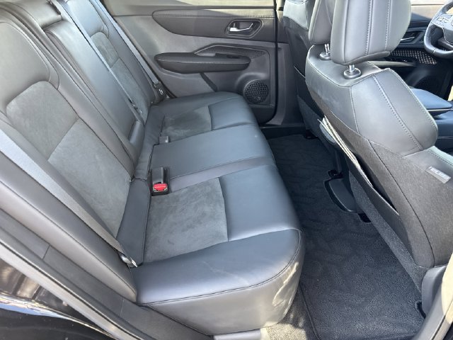 Certified 2024 Nissan Ariya AWD image 23