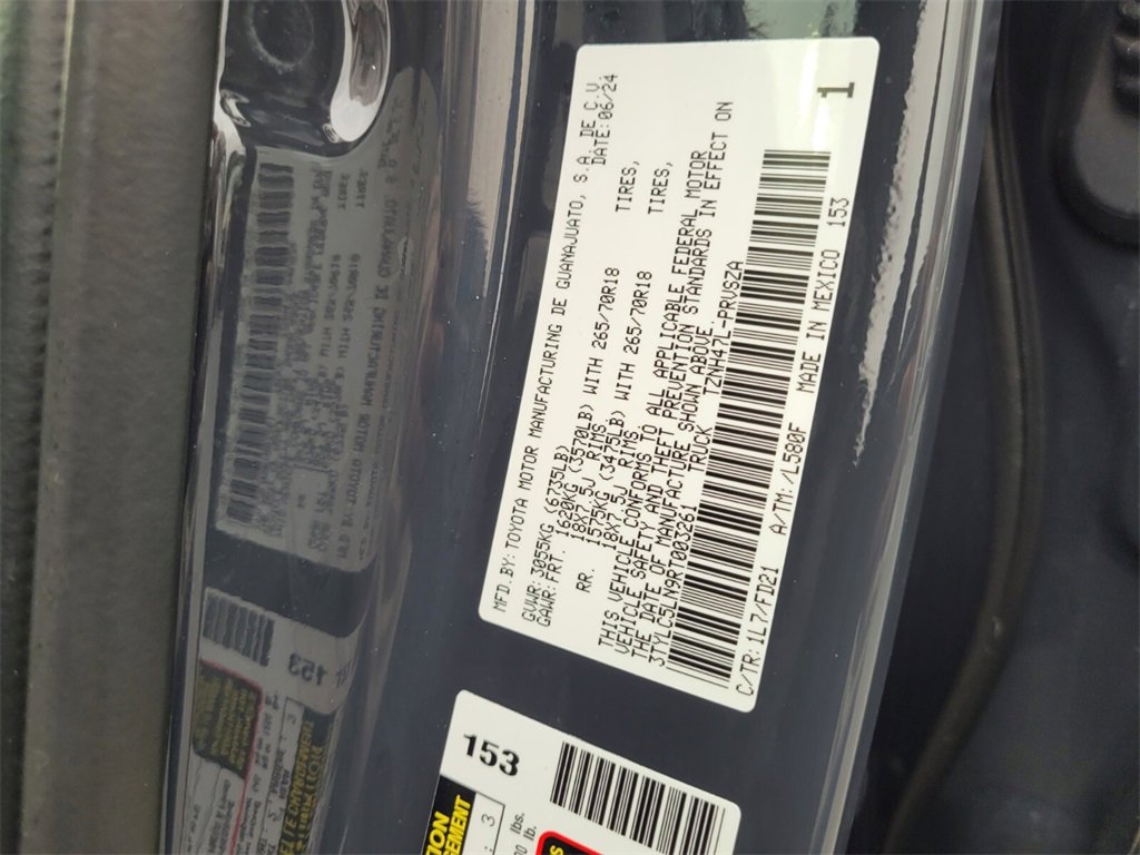 Used 2024 Toyota Tacoma TRD Off-Road image 16