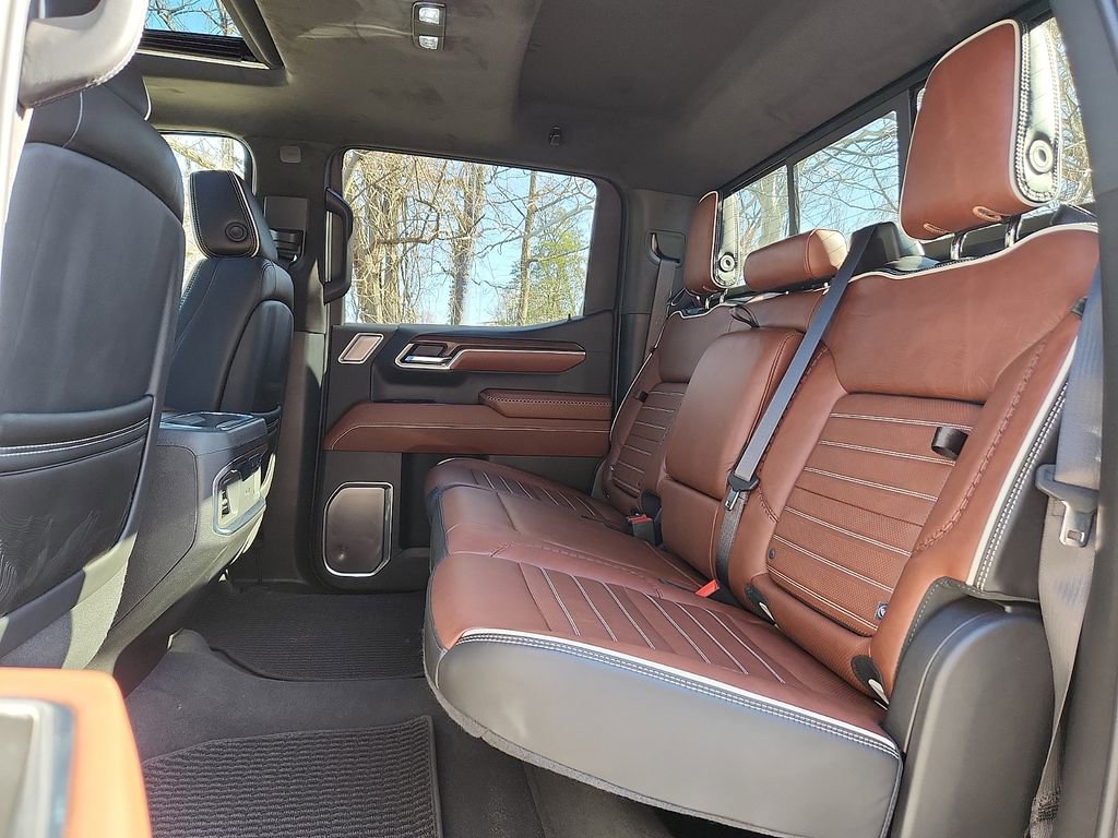 Used 2026 GMC Sierra 1500 Denali Ultimate image 9