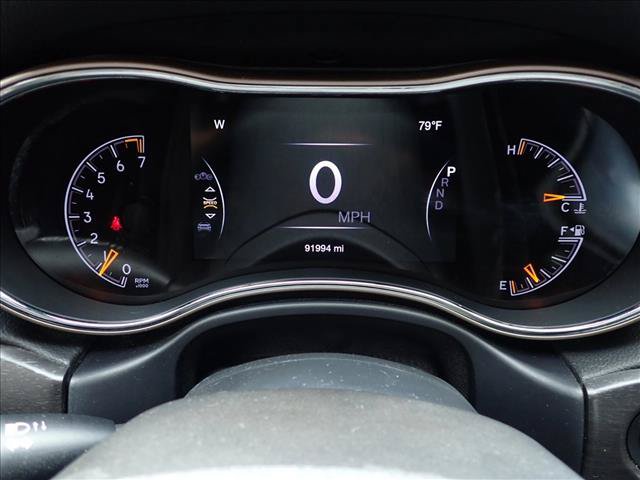 Used 2017 Jeep Grand Cherokee Limited AWD/4WD image 15