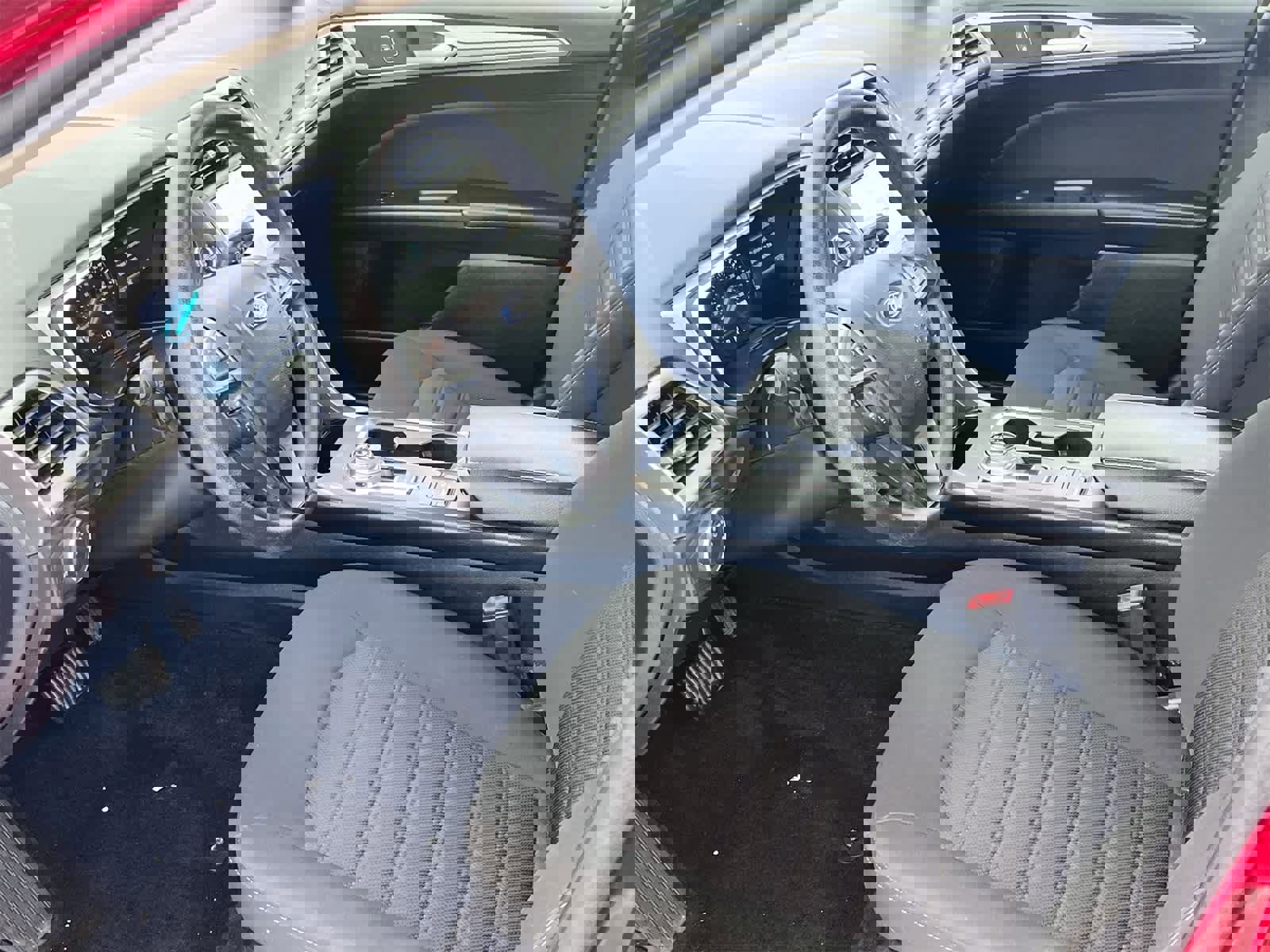 Certified 2020 Ford Fusion SE image 10