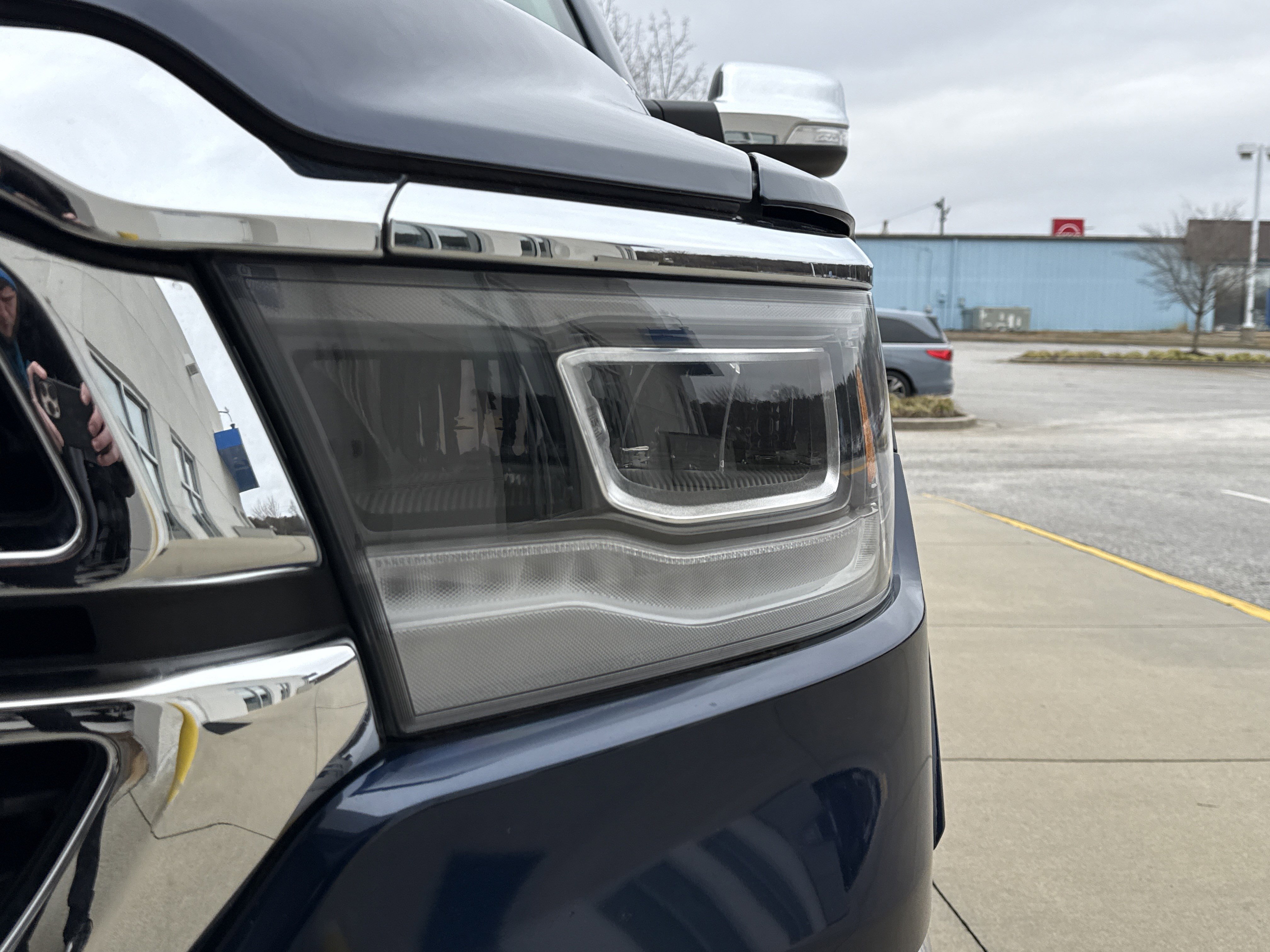 Used 2022 RAM 1500 Laramie RWD image 7