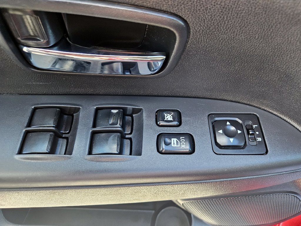 Used 2017 Mitsubishi Outlander Sport ES AWD/4WD image 13