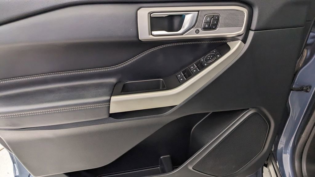 Certified 2021 Ford Explorer Limited image 27