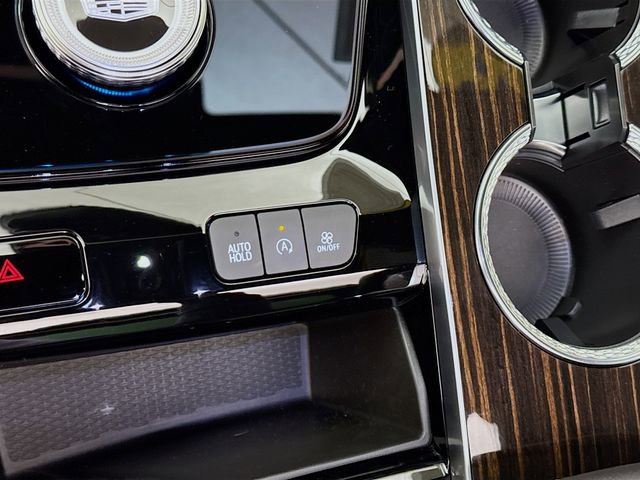 Used 2025 Cadillac Escalade Premium Luxury w/ Touring Package image 16