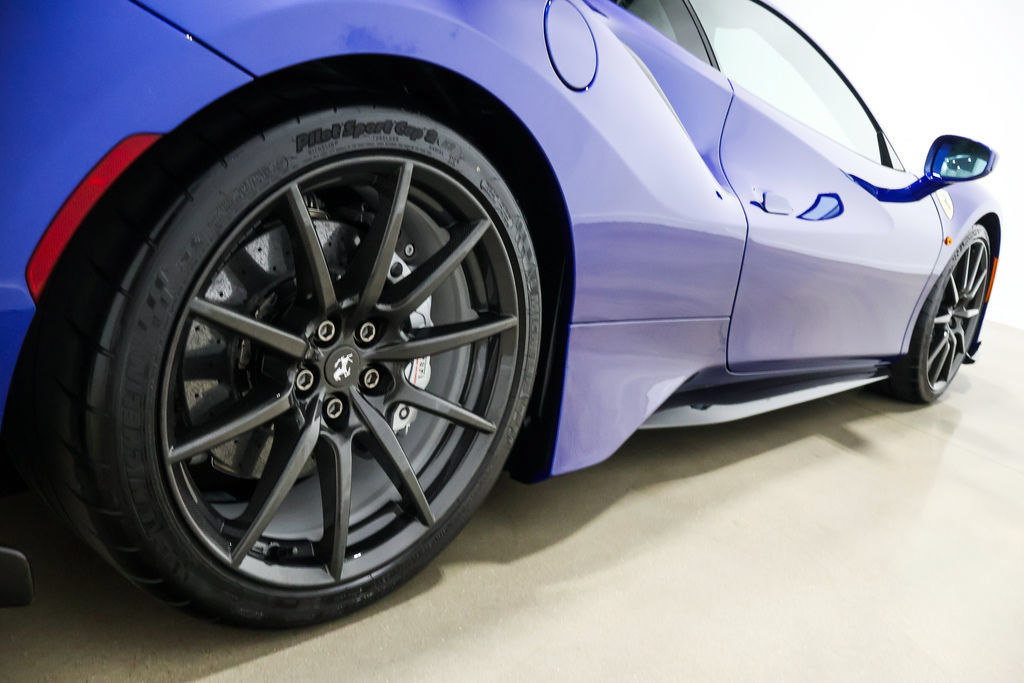 Used 2020 Ferrari 488 Pista Coupe RWD image 26