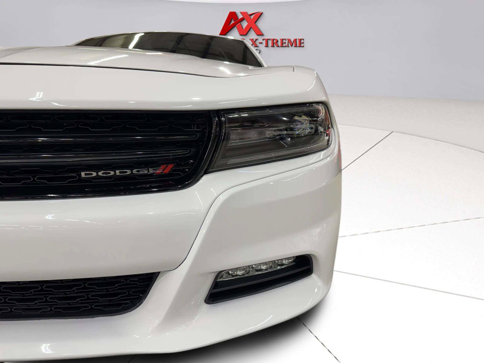 Used 2017 Dodge Charger SXT w/ AWD Plus Group image 13