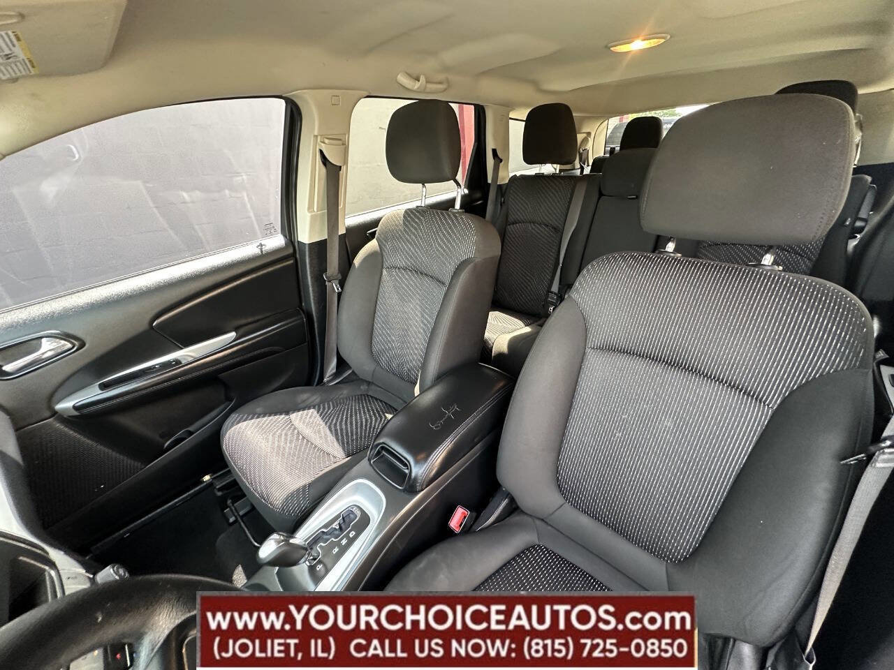 Used 2020 Dodge Journey SE image 14