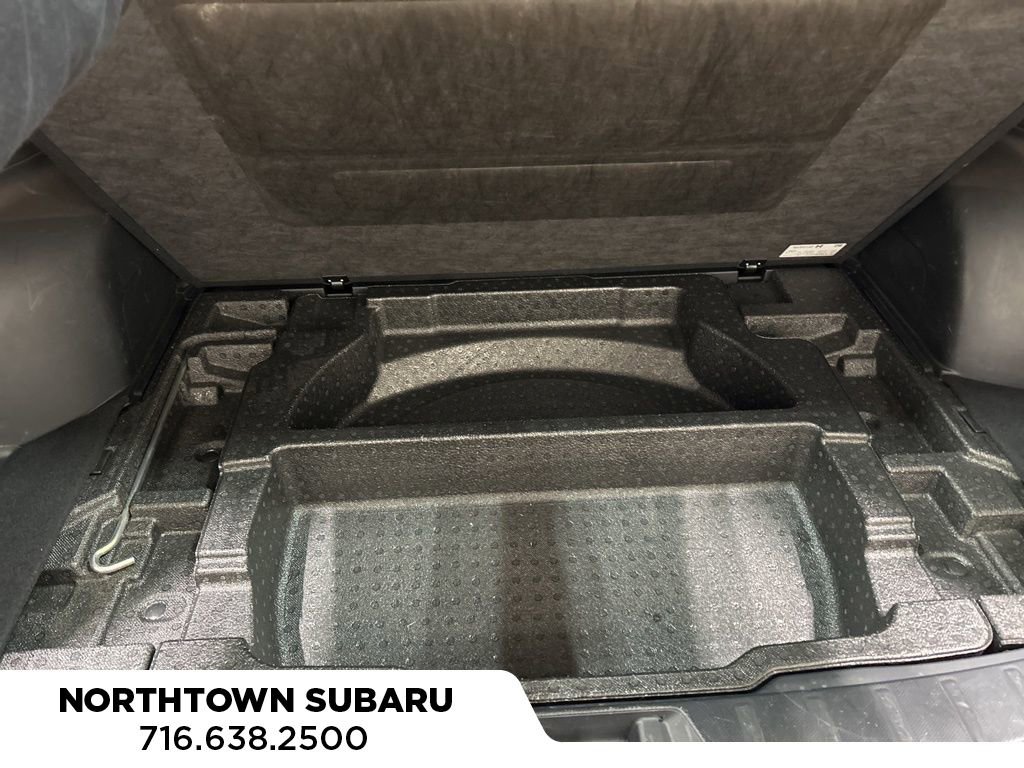 Used 2023 Subaru Forester Limited image 26
