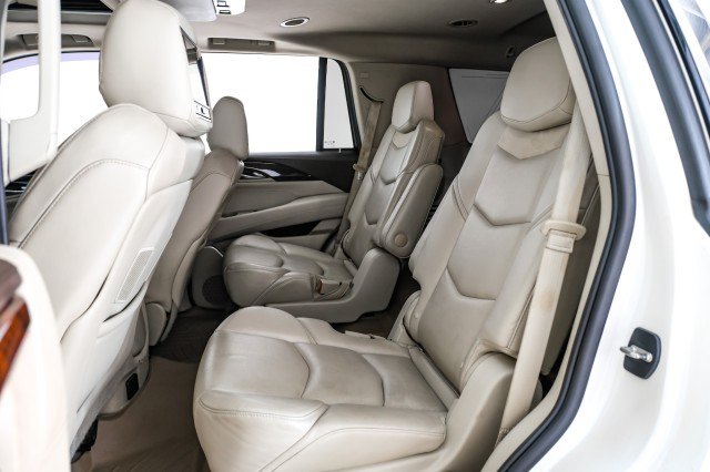 Used 2015 Cadillac Escalade Premium AWD/4WD image 46