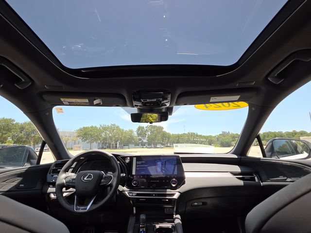 Used 2024 Lexus RX 500h F Sport w/ Convenience Package AWD/4WD image 20