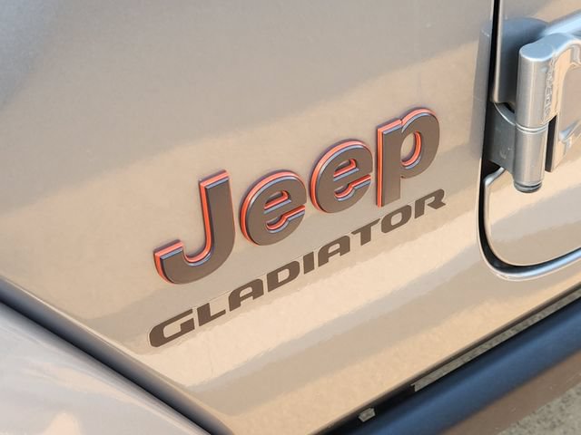 Used 2021 Jeep Gladiator Mojave AWD/4WD image 9