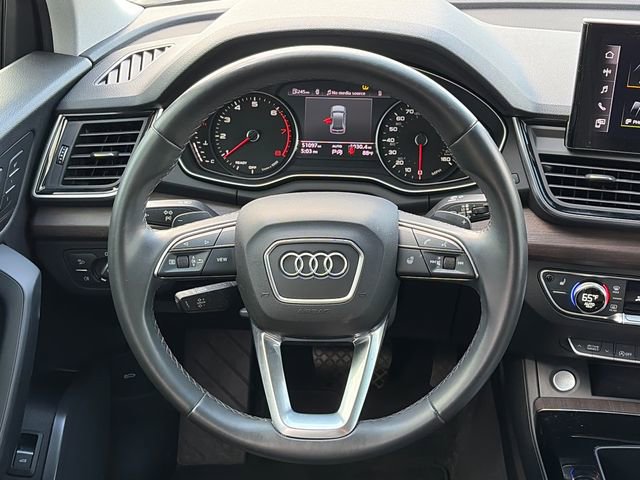 Used 2021 Audi Q5 2.0T Premium w/ Convenience Package AWD/4WD image 17