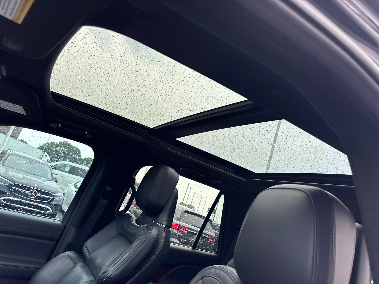 Certified 2023 Lincoln Navigator Reserve AWD/4WD image 25