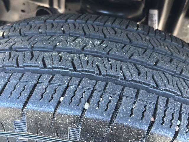 Used 2024 Jeep Wrangler Sport S image 27