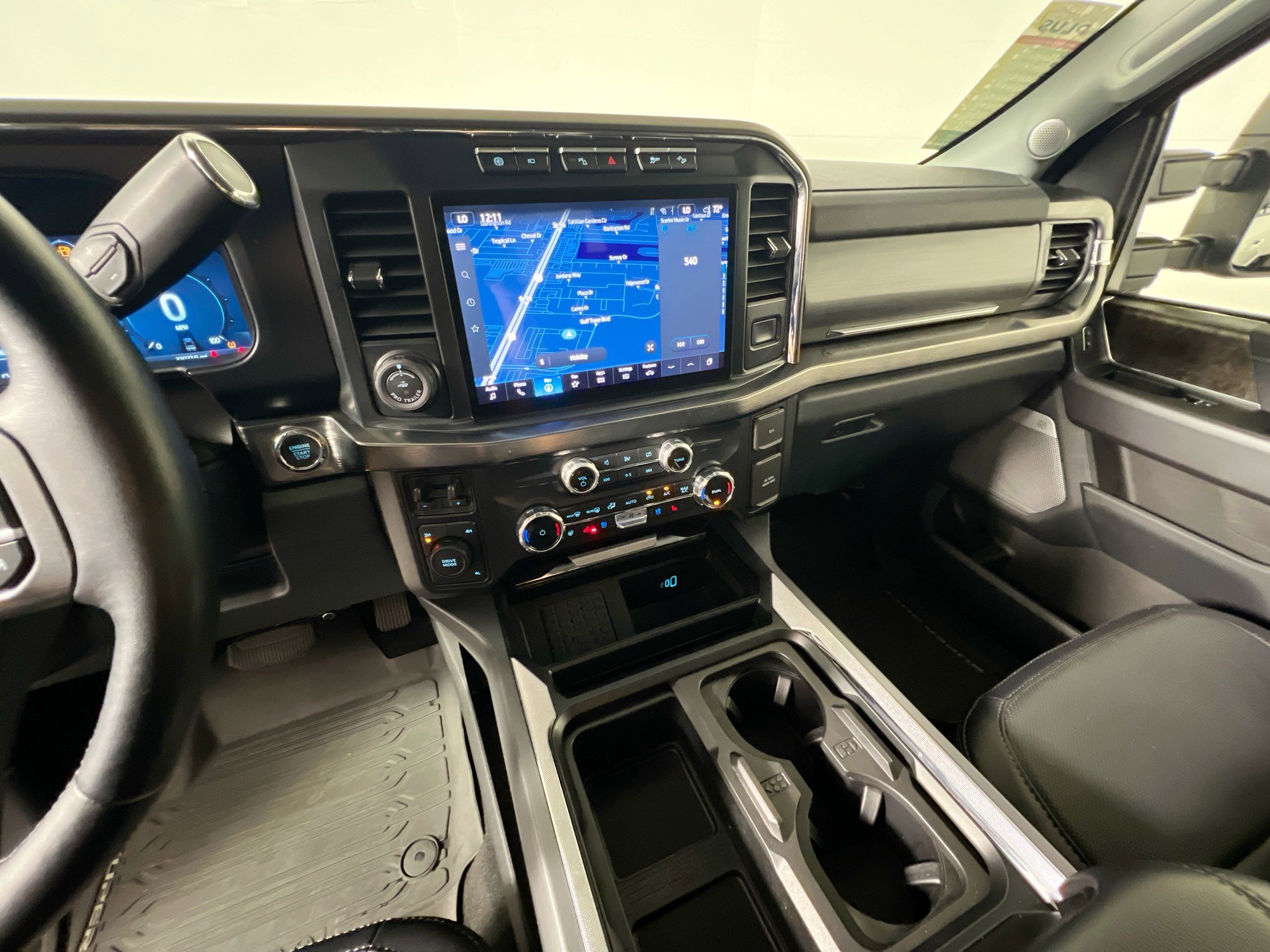 Used 2024 Ford F350 Lariat w/ Lariat Ultimate Package image 26